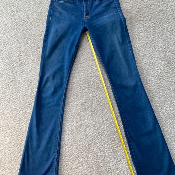 Hudson Mid-Rise Flare/Bootcut Jeans size 26 - Picture 2 of 7